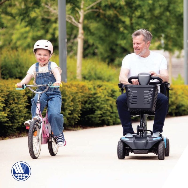 Scooter elettrico compatto e smontabile One - immagine 2